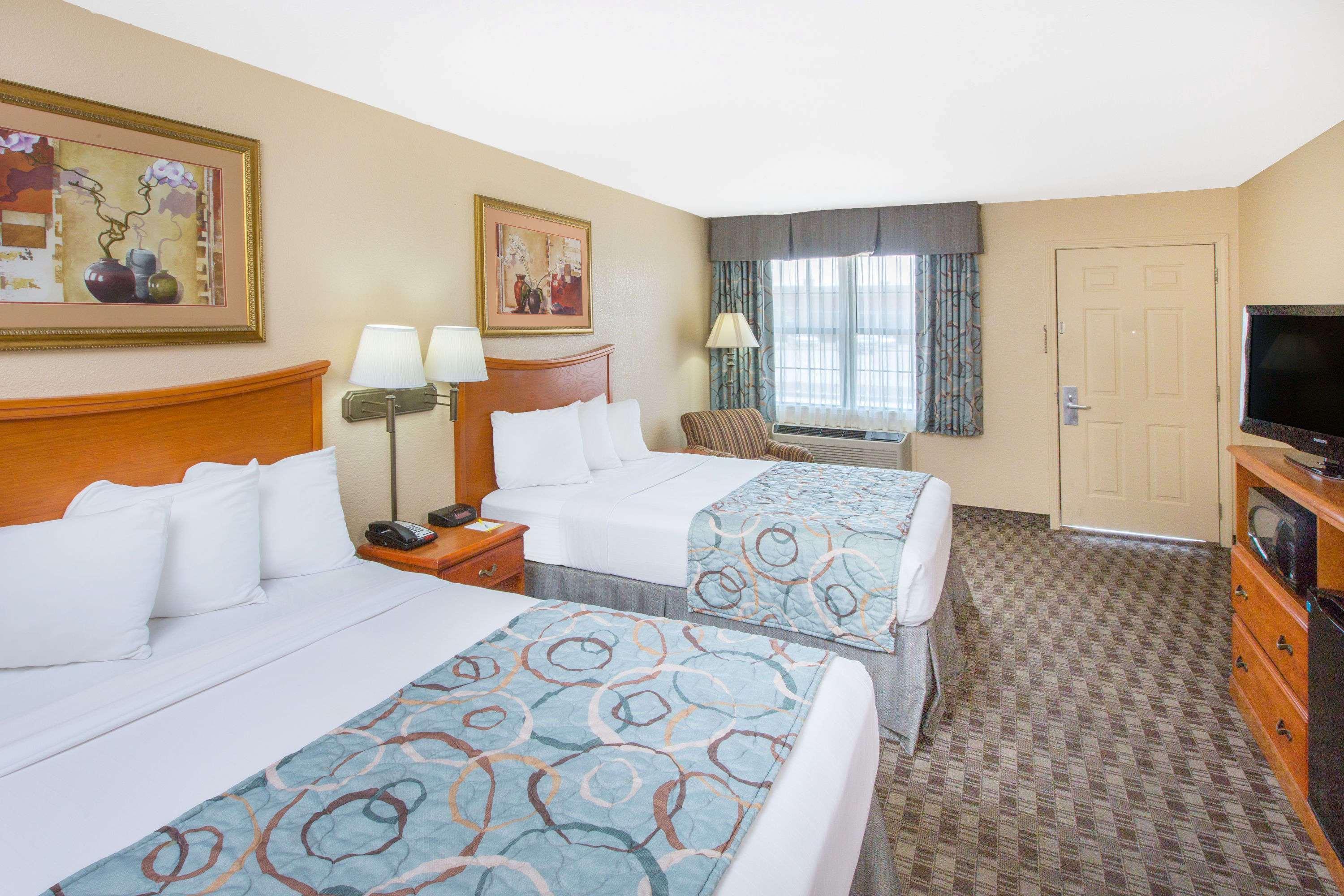 Days Inn By Wyndham Lonoke Екстериор снимка